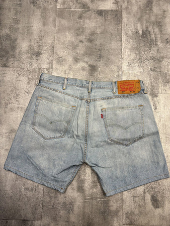🛒Short en jean Levi's 501 W38🛒