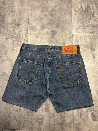 🛒Short en jean Levi's 501 W32🛒