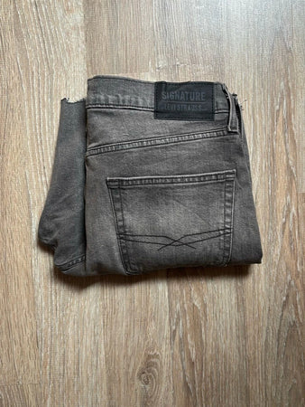 🛒Short Levi's W34🛒