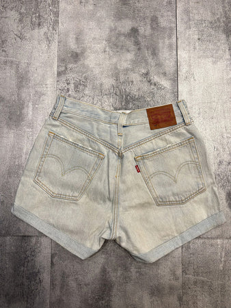 🛒Short en jean Levi's 501 W28🛒