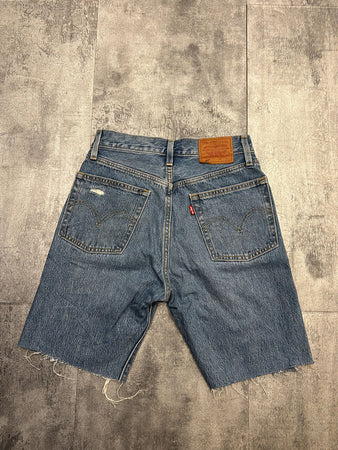 🛒Short en jean Levi's 501 W24🛒