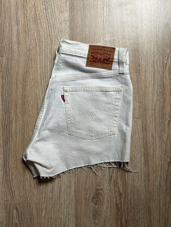 🛒Short en jean Levi's 501 W28🛒