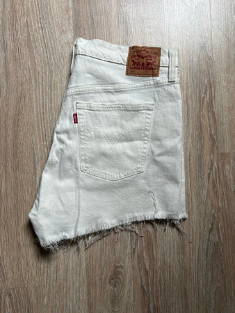 🛒Short en jean Levi's 501 W32🛒