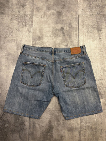 🛒Short en jean Levi's 501 W30🛒