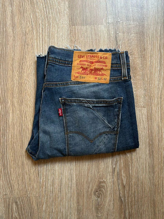 🛒Short en jean Levi's 511 W32🛒