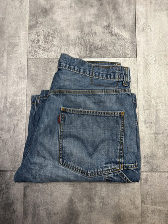 🛒Short en jean Levi's W33🛒