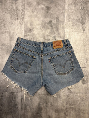 🛒Short en jean Levi's 517 W34🛒