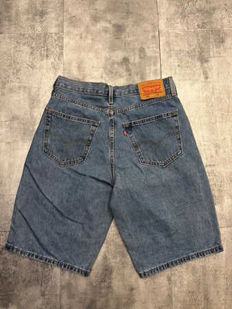 🛒Short en jean Levi's 469 W30🛒