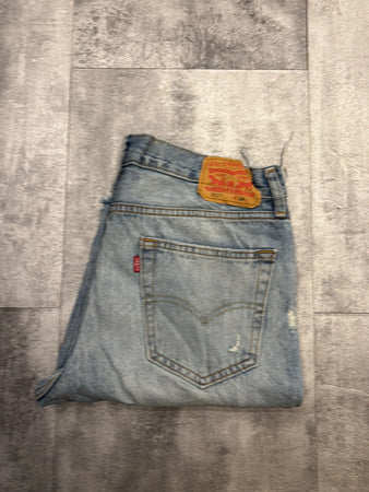 🛒Short en jean Levi's 511 W34🛒
