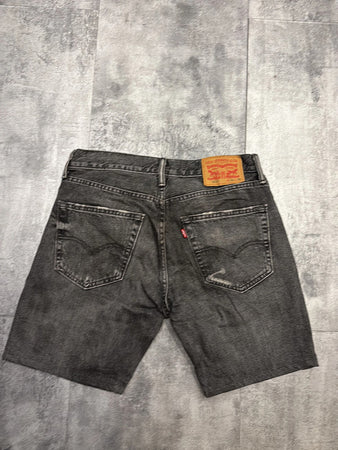 🛒Short en jean Levi's 511 W31🛒