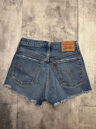 🛒Short en jean Levi's 501 W25🛒