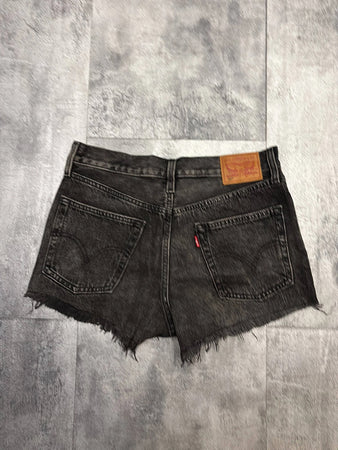 🛒Short en jean Levi's 501 W27 🛒
