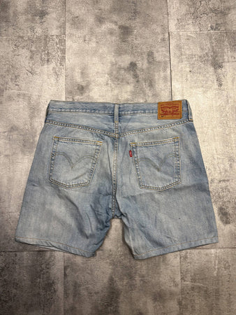 🛒Short en jean Levi's 501 W29🛒