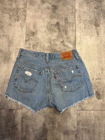 🛒Short en jean Levi's 501 W27🛒