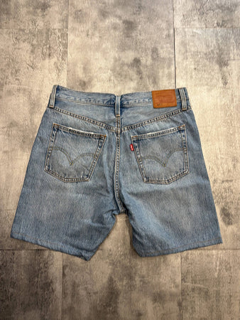 🛒Short en jean Levi's 501 W29🛒