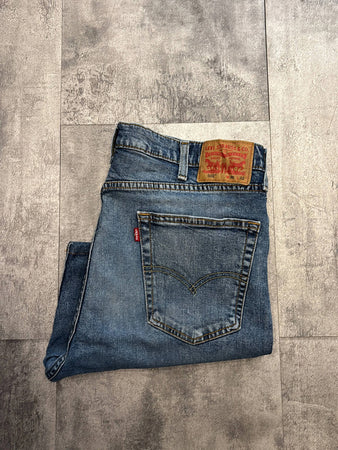 🛒Short en jean Levi's 502 W38🛒