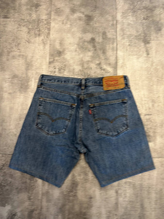 🛒Short en jean Levi's 501 W32🛒