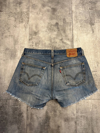 🛒Short en jean Levi's 501 W33🛒