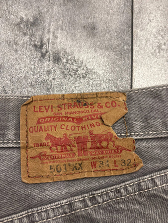 🛒Short en jean Levi's 501 W34🛒