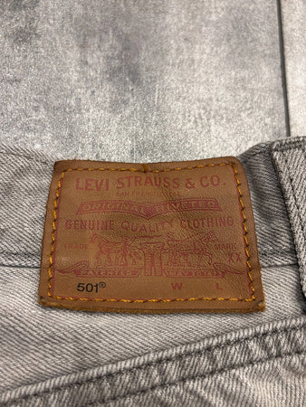 🛒Short Levi's 501 W27🛒