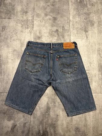 🛒Short en jean Levi's 501 W34🛒