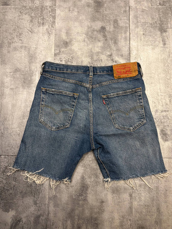 🛒Short en jean Levi's 501 W32🛒