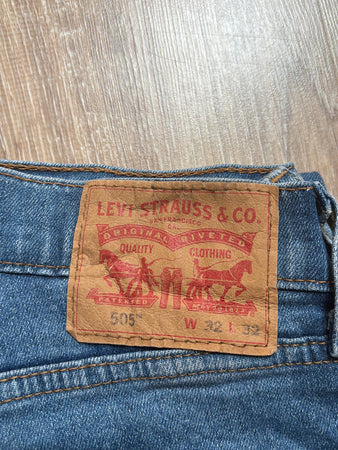 🛒Jeans Levi's 505 W32 L32🛒