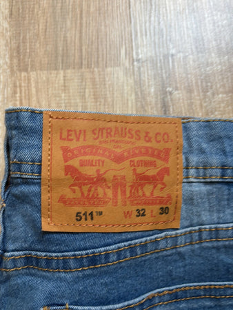 🛒Jeans Levi's 511 W32 L30🛒