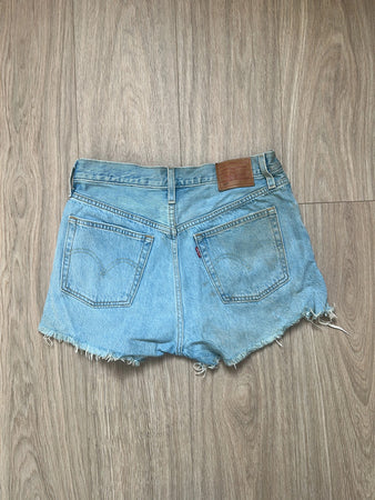 🛒Short en jean Levi's 501 W28🛒(2E569)