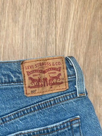 🛒Short en jean Levi's 501 W28🛒(2E553)