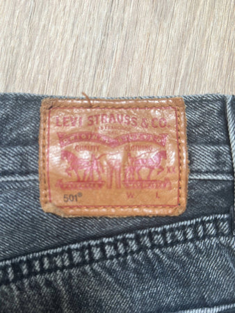 🛒Short en jean Levi's 501 W27🛒(2E555)