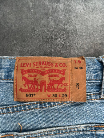 🛒Short en jean Levi's 501 W30🛒(2E722)