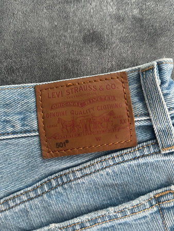 🛒Short en jean Levi's 501 W27🛒(2E704)