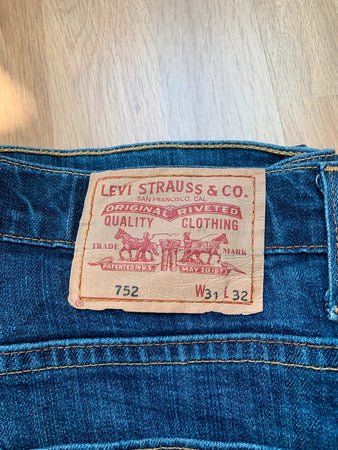 🛒Jeans Levi's W31 L32🛒