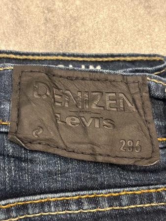 🛒Jeans Levi's W29 L32🛒