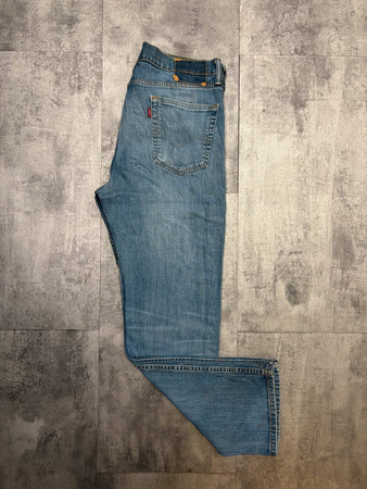 🛒Jeans Levi's W34 L30🛒