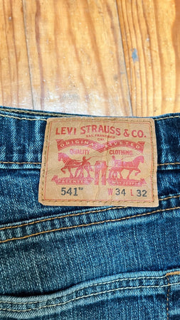 🛒Jean Levi's 541 W34 L32🛒