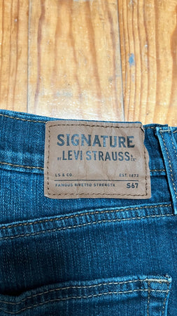 🛒Jean Levi's W34 L32🛒