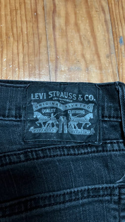 🛒Jean Levi's W32 L32🛒