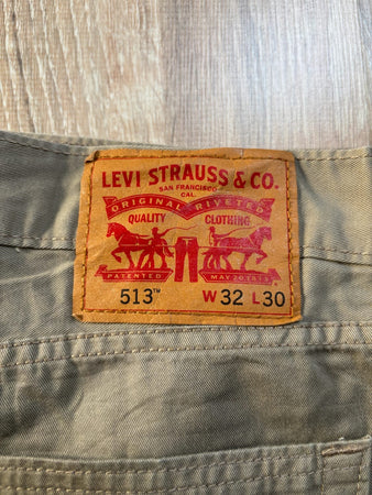 🛒Jean Levi's 513 W32 L30🛒
