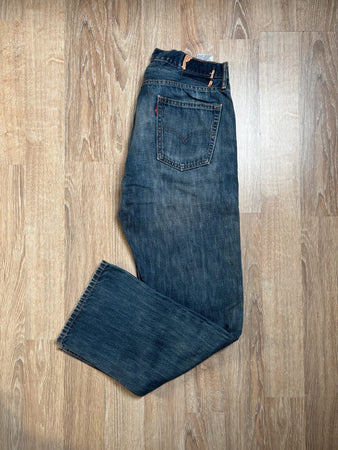 🛒Jean Levi's W34 L32🛒