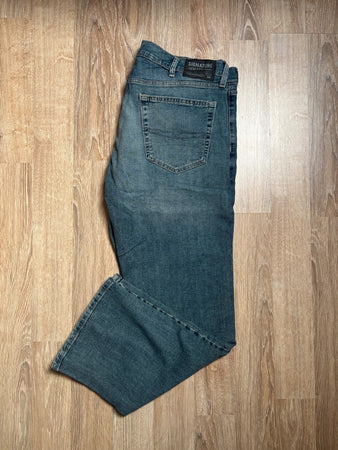 🛒Jean Levi's W38 L30🛒