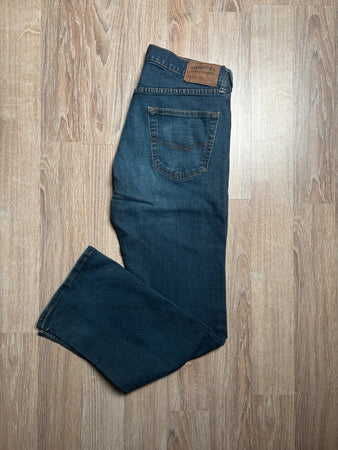🛒Jean Levi's W30 L32🛒