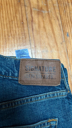 🛒Jean Levi's W29 L30🛒