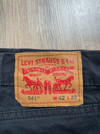 🛒Jeans Levi's 541 W42 L32🛒