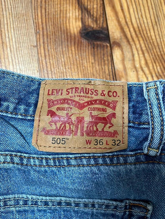 🛒Jeans Levi's 505 W36 L32🛒