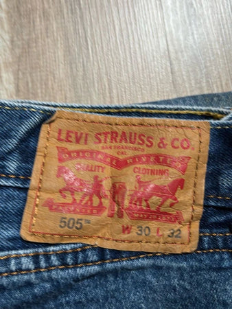 🛒Jeans Levi's 505 W30 L32🛒