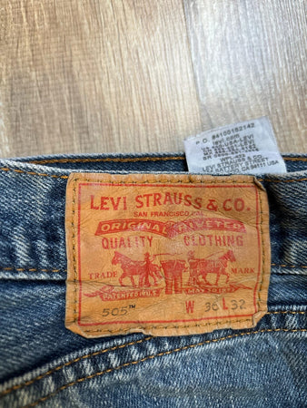 🛒Jeans Levi's 505 W36 L32🛒